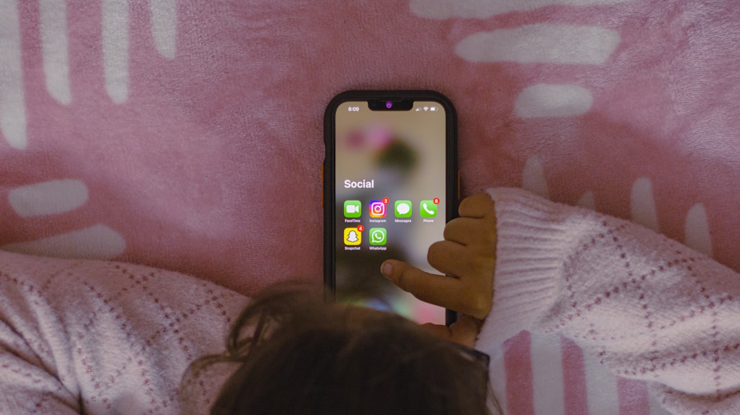 Como Monitorar Conversas dos Filhos com Segurança e Privacidade