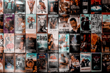 the beatles vinyl record sleeve — Foto por Tyson Moultrie na Unsplash